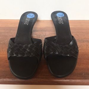 NEW Franco Sarto leather slide sandals.